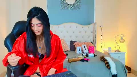 Elizabeth  online show from June 25, 11:17 pm