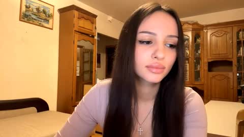 Mia online show from December 13, 7:42 pm