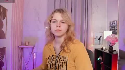 Elizabeth online show from July 2, 5:35 am