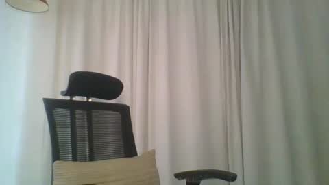 Ella online show from October 16, 6:49 am