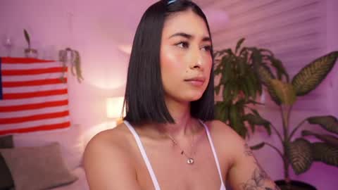 ELLA OWEN online show from July 5, 3:40 pm