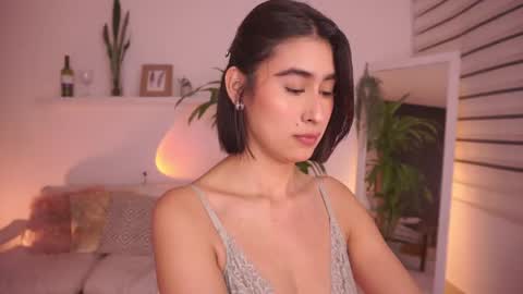 ELLA OWEN online show from February 13, 9:38 pm