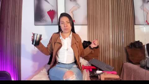 ella rouse online show from February 10, 12:41 pm