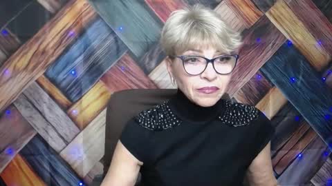 EllaBonito online show from October 1, 5:34 am