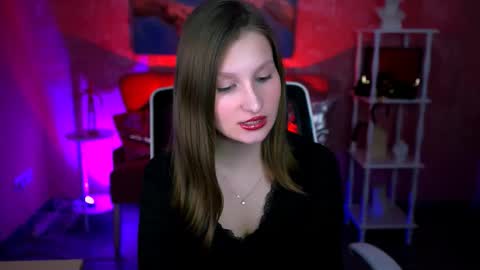 Ella online show from February 24, 4:38 pm