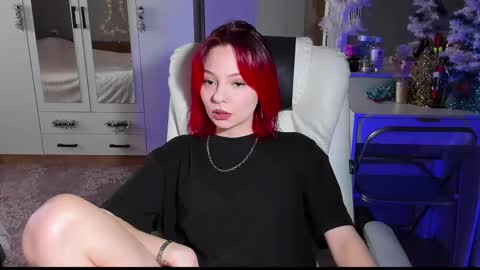 ellales online show from January 6, 10:19 am