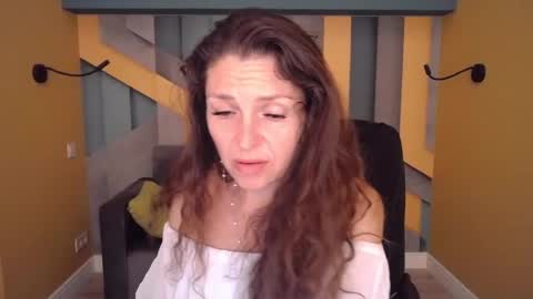 EllaLongs online show from June 28, 12:34 pm
