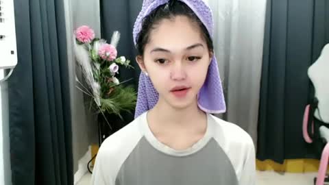 ELLA online show from June 18, 5:07 pm
