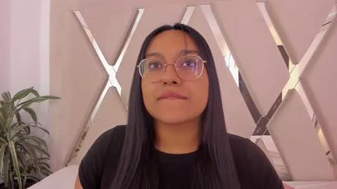 Ella online show from March 9, 11:46 am