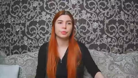 EllaNuar online show from February 5, 7:33 am