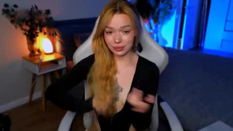Ella online show from June 7, 6:42 am