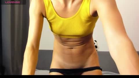 ellen_flow online show from June 21, 7:51 pm