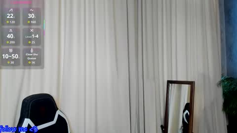 Snapshot of ellie_coy_ chatting on September 21, 7:29 am Ellie online show from September 21, 7:29 am