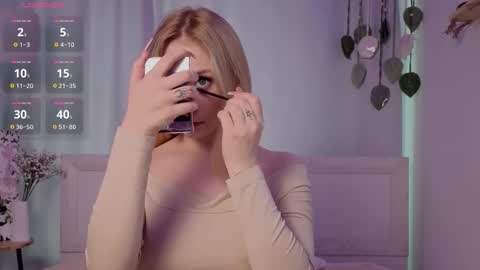 Ellie online show from January 14, 8:08 am