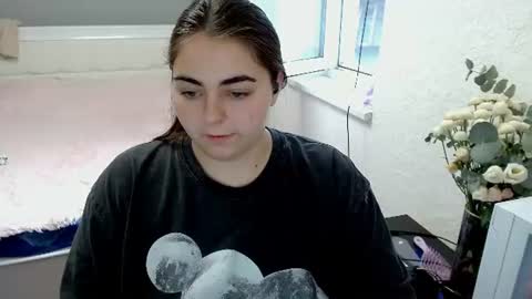 Ellie online show from July 28, 8:56 am