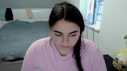 Ellie online show from July 31, 5:41 am