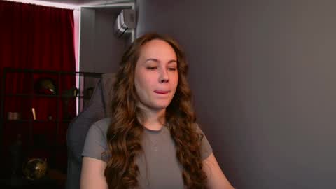 Elin online show from May 2, 12:52 pm