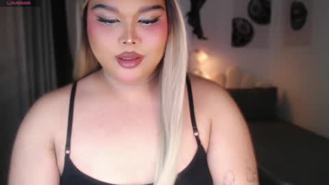Ellise online show from July 26, 4:53 am