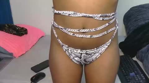 elllanna online show from December 2, 10:12 pm