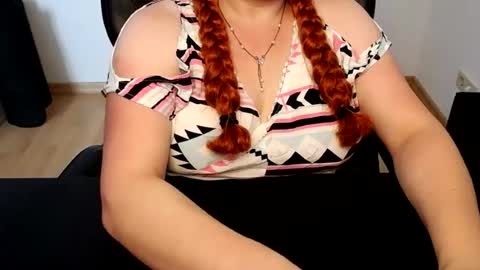 Elly online show from July 20, 11:23 am