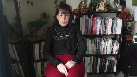 Elly Naomi online show from October 19, 5:04 pm