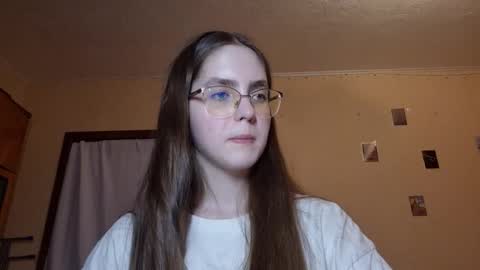 Kate online show from March 2, 3:08 pm