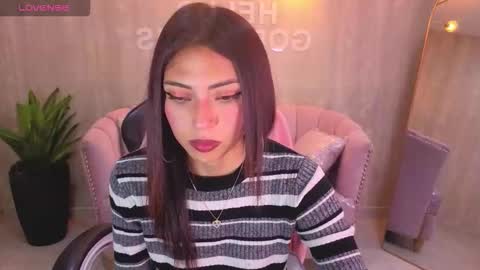 Elody  online show from December 20, 3:21 am