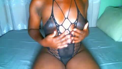 Elphaba online show from February 10, 8:42 am