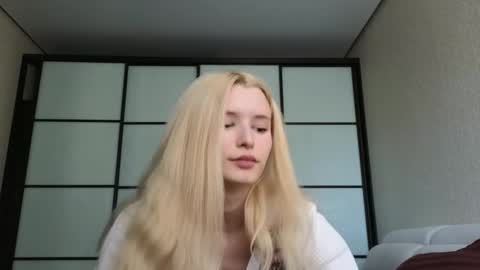 elsa online show from September 12, 11:07 am