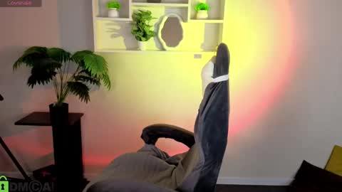 Elsie online show from April 29, 1:09 am