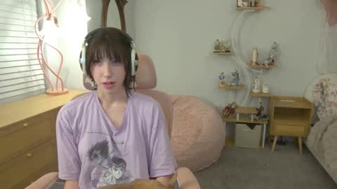 Snapshot of elslove chatting on September 20, 2:21 am ELS online show from September 20, 2:21 am
