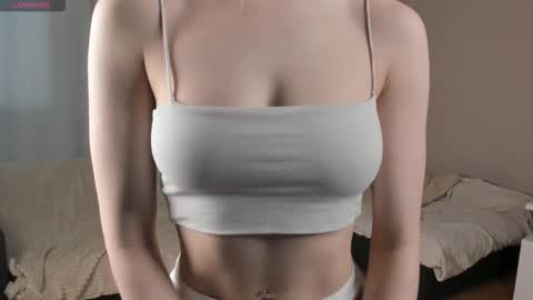 Elizabeth online show from September 14, 8:23 am