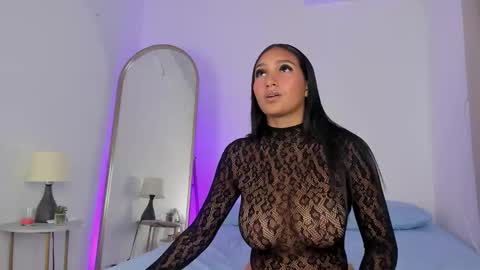 Michelle online show from December 4, 9:04 pm