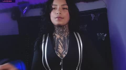 ema_ploxx online show from April 28, 2:27 am