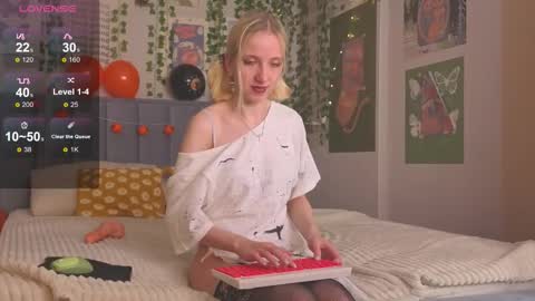 Emma online show from October 31, 4:55 pm