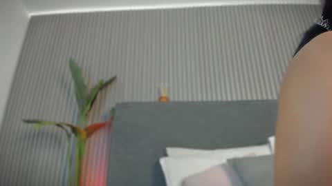 emelie_89 online show from July 5, 11:49 am
