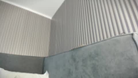 emelie_89 online show from June 15, 11:54 am