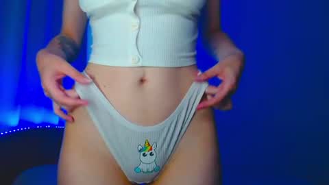 Emely online show from July 9, 5:43 am