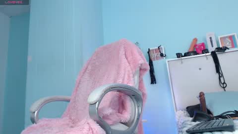 Danna online show from June 14, 2:24 am