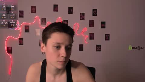 emi_fade online show from March 5, 5:42 pm