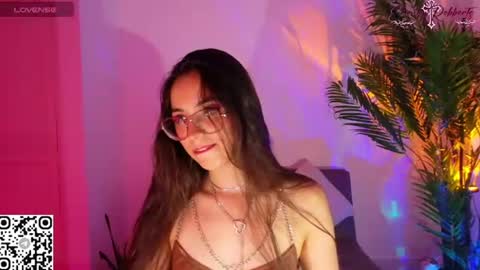 Emmily Roberts online show from July 15, 10:47 pm