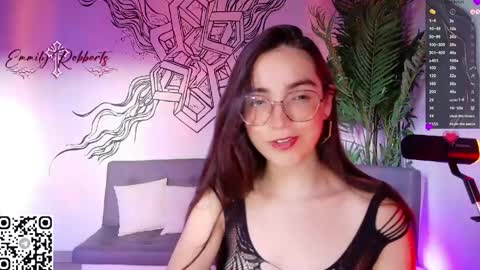 Emmily Roberts online show from April 30, 10:36 pm