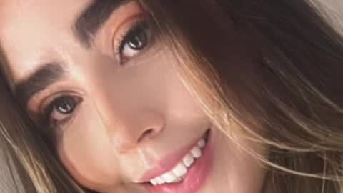 emi_royse online show from June 18, 12:34 am