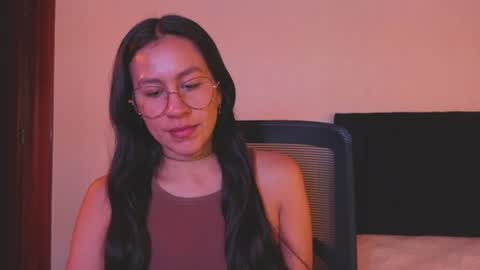 Emilia Gomez online show from July 24, 3:04 am