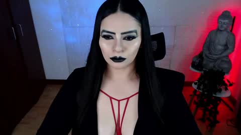 POWERFULL GODDESS EMILI online show from July 15, 12:04 am