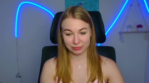 Emilia online show from June 22, 5:37 am