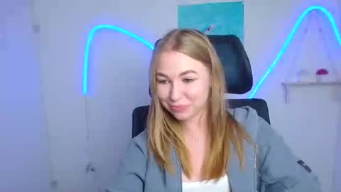 Emilia online show from July 5, 11:38 am