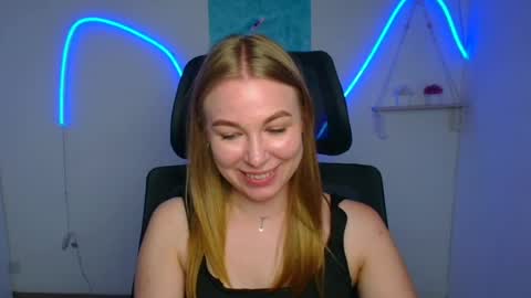 Emilia online show from June 27, 7:09 am