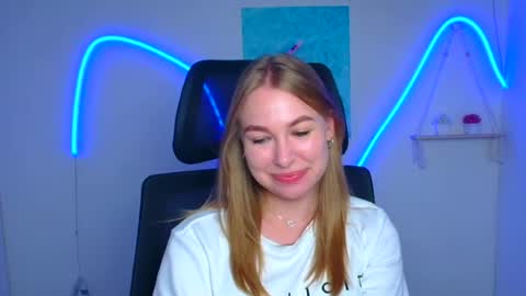 Emilia online show from July 4, 6:09 am