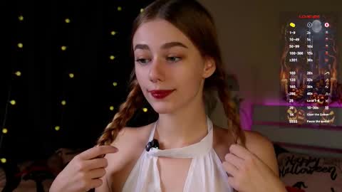 Tessa online show from October 29, 12:20 pm